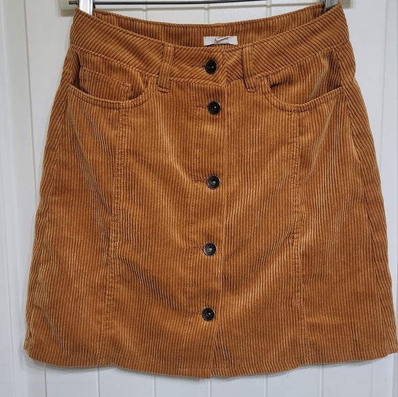 Ardene corduroy skirt size small - Picture 1 of 1